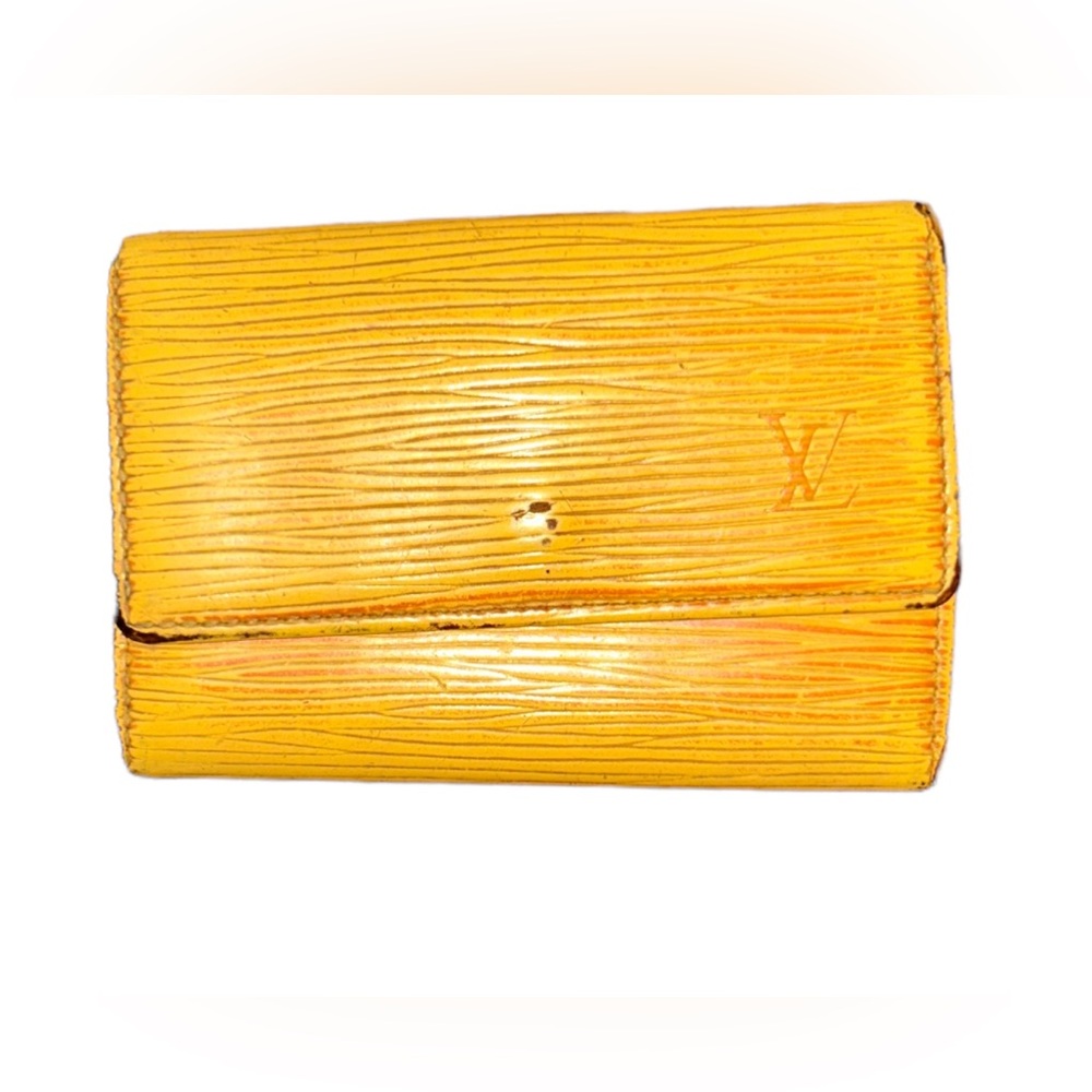 Louis Vuitton 1995 Yellow Epi Leather 6-Ring Key Holder Wallet CA0965 Spain
